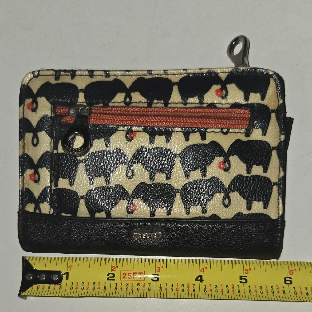 Relic Black and Cream Elephant Wallet